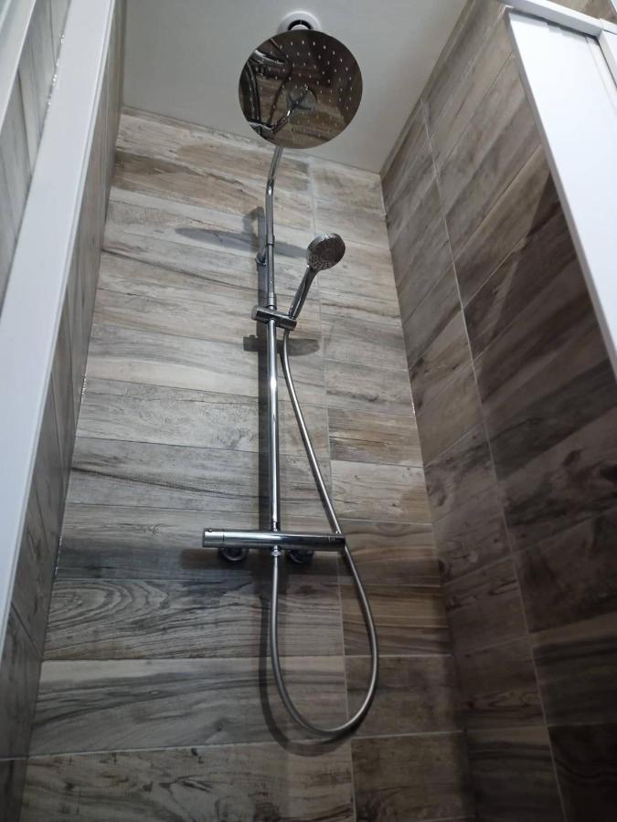 Apartamento Le Madison 1 Châteauroux Exterior foto